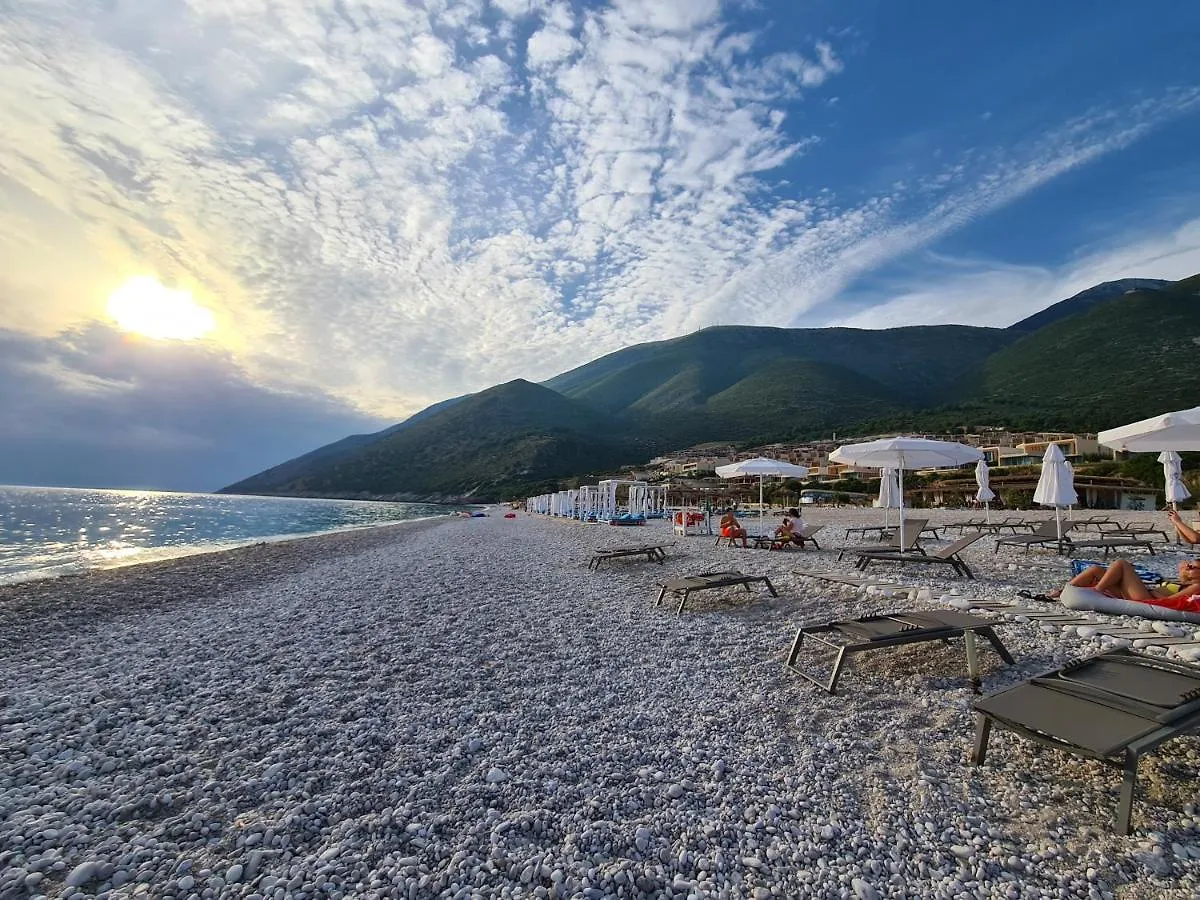 Pacific 2 Bedroom Villa Palase  Παλάσα