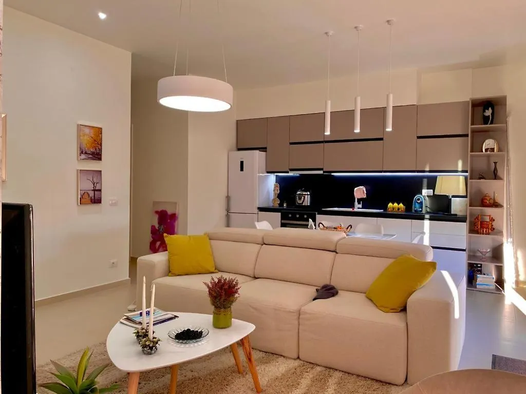 Pacific 2 Bedroom Villa Palase Albania